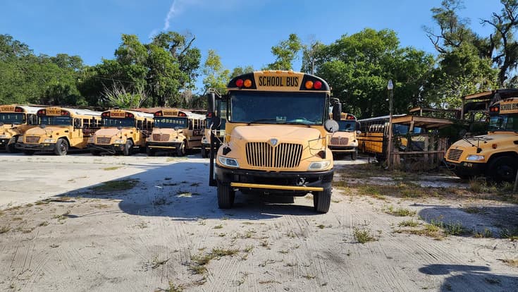 2011 International School Bus - Image 2