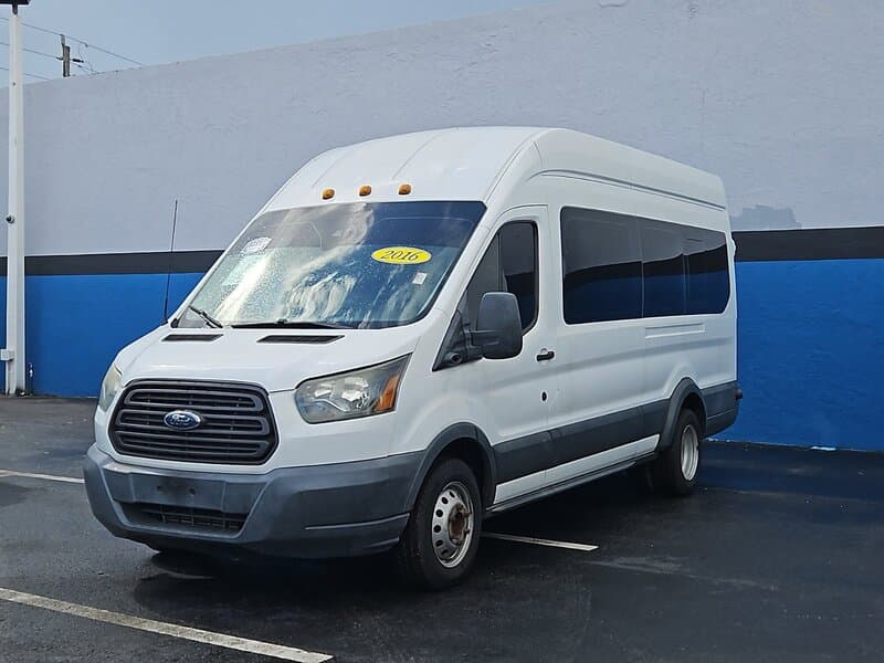 2016 Ford Transit bus