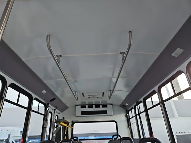 E350 #10935 - Image 3