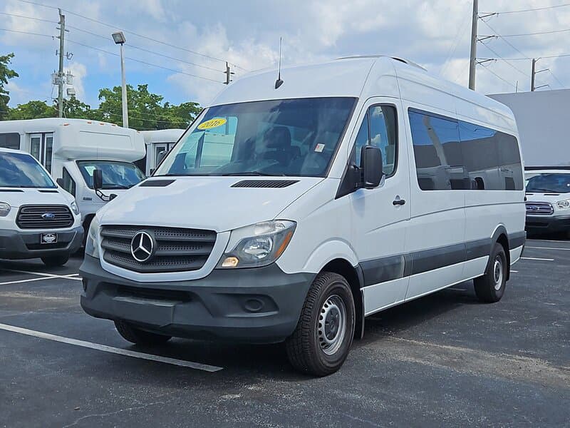 Sprinter #10936 - Image 1