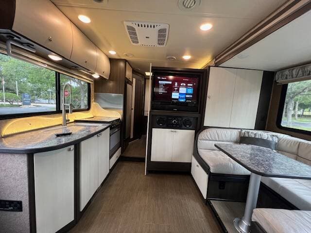 2017 Coachmen Prism LE 2200LE - Image 7