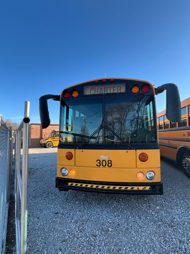 2014 Thomas HDX Saf-T-Liner School Bus - Image 3