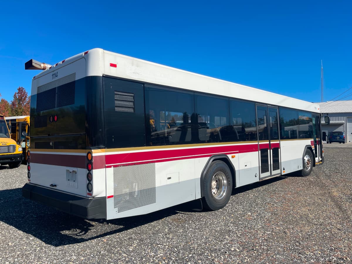 2011 Gillig Low Floor Transit Bus - Image 9