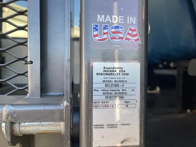 2016 Ford E450 ADA Shuttle Bus - Image 20