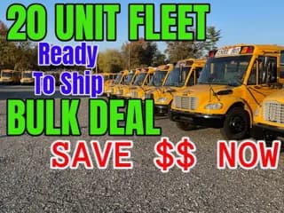 2015 Freightliner C2 bus