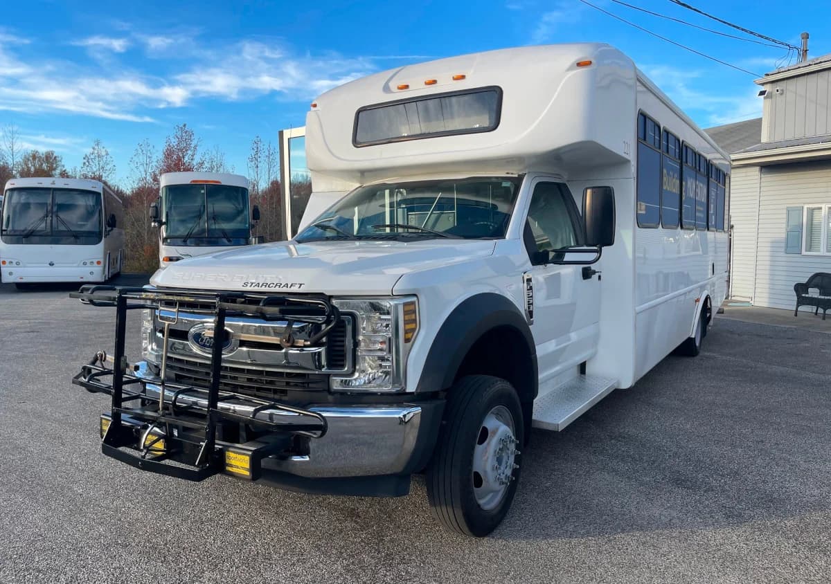 2018 Ford F550 Starcraft ADA - Image 1