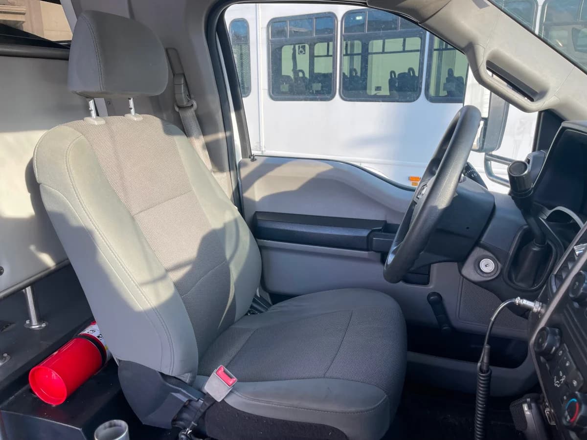 2018 Ford F550 Starcraft ADA - Image 6