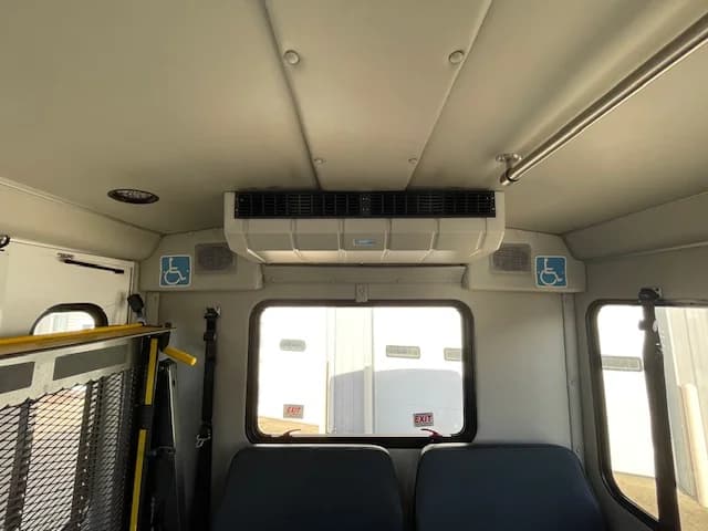 2018 Ford E450 ADA Shuttle Bus - Image 30