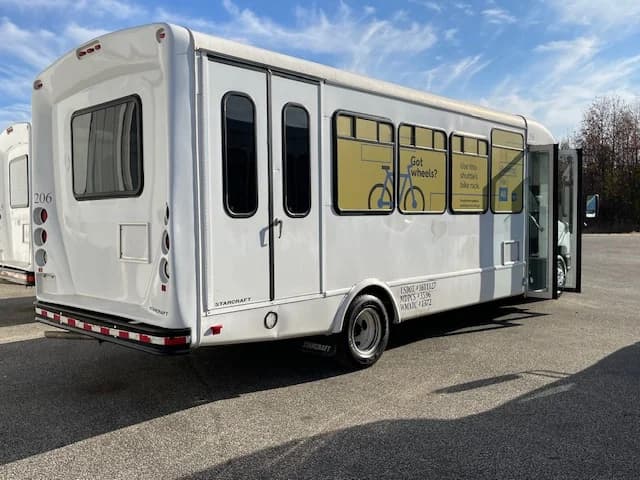 2018 Ford E450 ADA Shuttle Bus - Image 27
