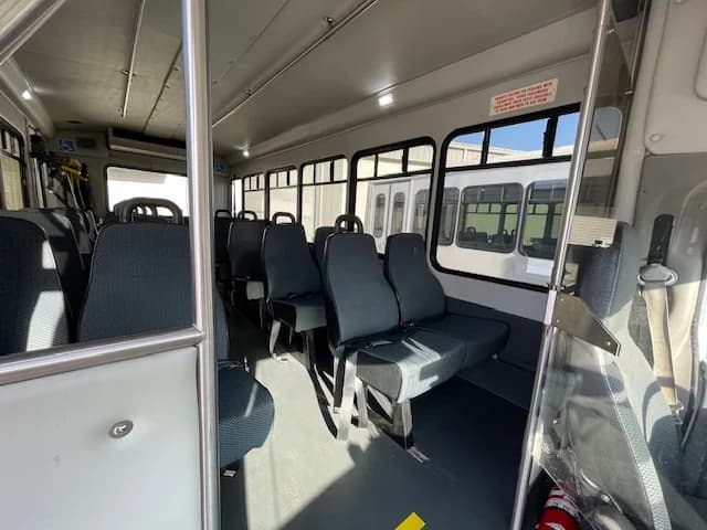 2018 Ford E450 ADA Shuttle Bus - Image 6