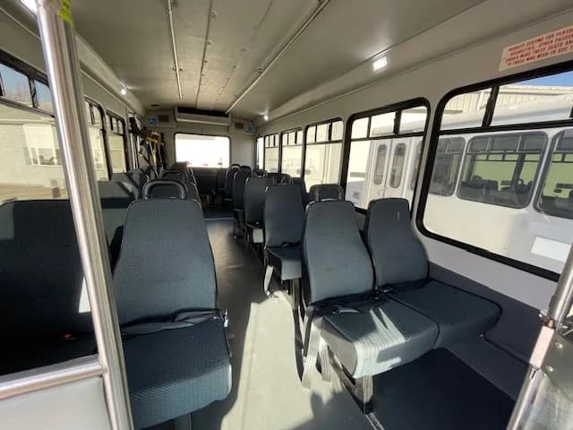 2018 Ford E450 ADA Shuttle Bus - Image 7