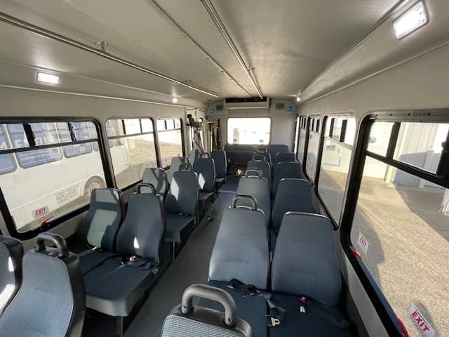 2018 Ford E450 ADA Shuttle Bus - Image 8