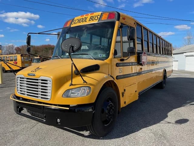 2014 Thomas Saf-T-Liner C2 School Bus - Image 2