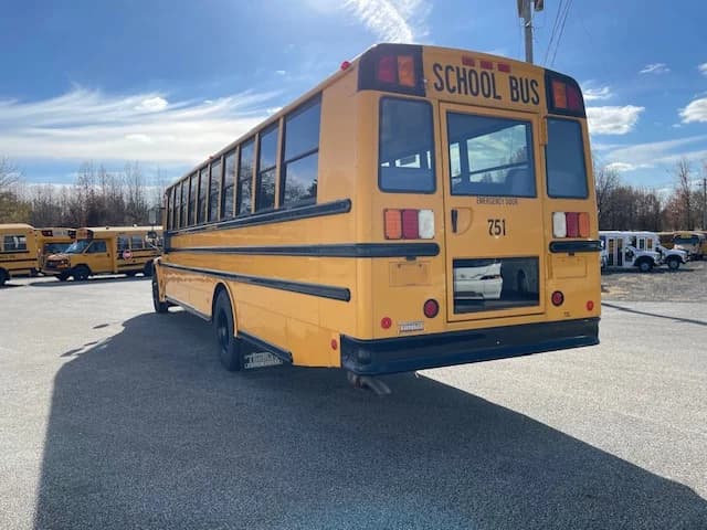 2014 Thomas Saf-T-Liner C2 School Bus - Image 27