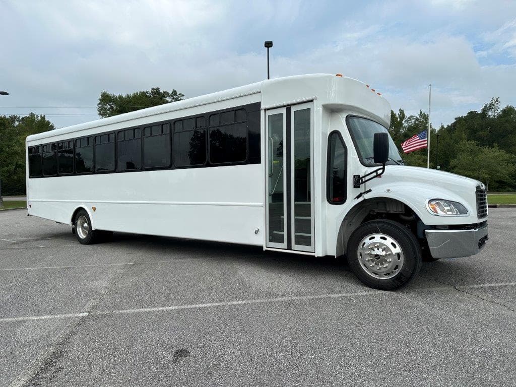 2024 StarTrans PS2 Mid Size Bus - Image 3