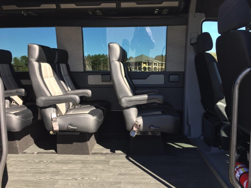 Executive Sprinter #12422 - Image 12