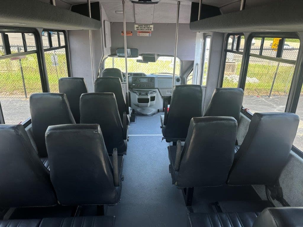 2019 Starcraft Allstar Shuttle Bus - Image 6