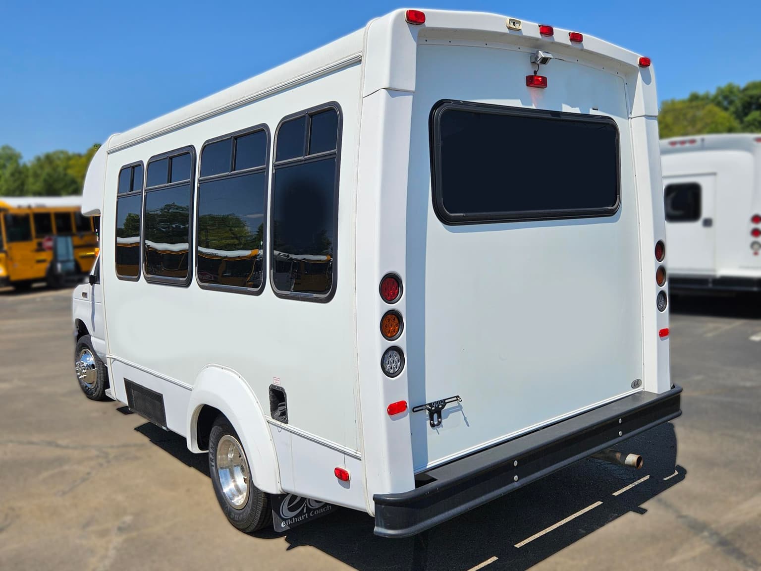2017 Elkart Coach ECII Shuttle Bus - Image 3