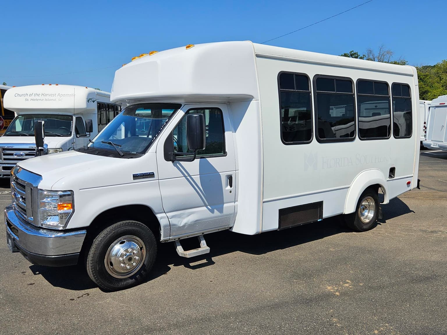 2017 Elkart Coach ECII Shuttle Bus - Image 2