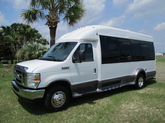 2015 Turtle Top Van Terra bus