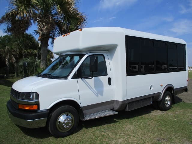 2014 Chevrolet G4500 bus