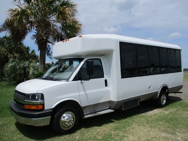 2015 El Dorado Executive Limo Bus bus