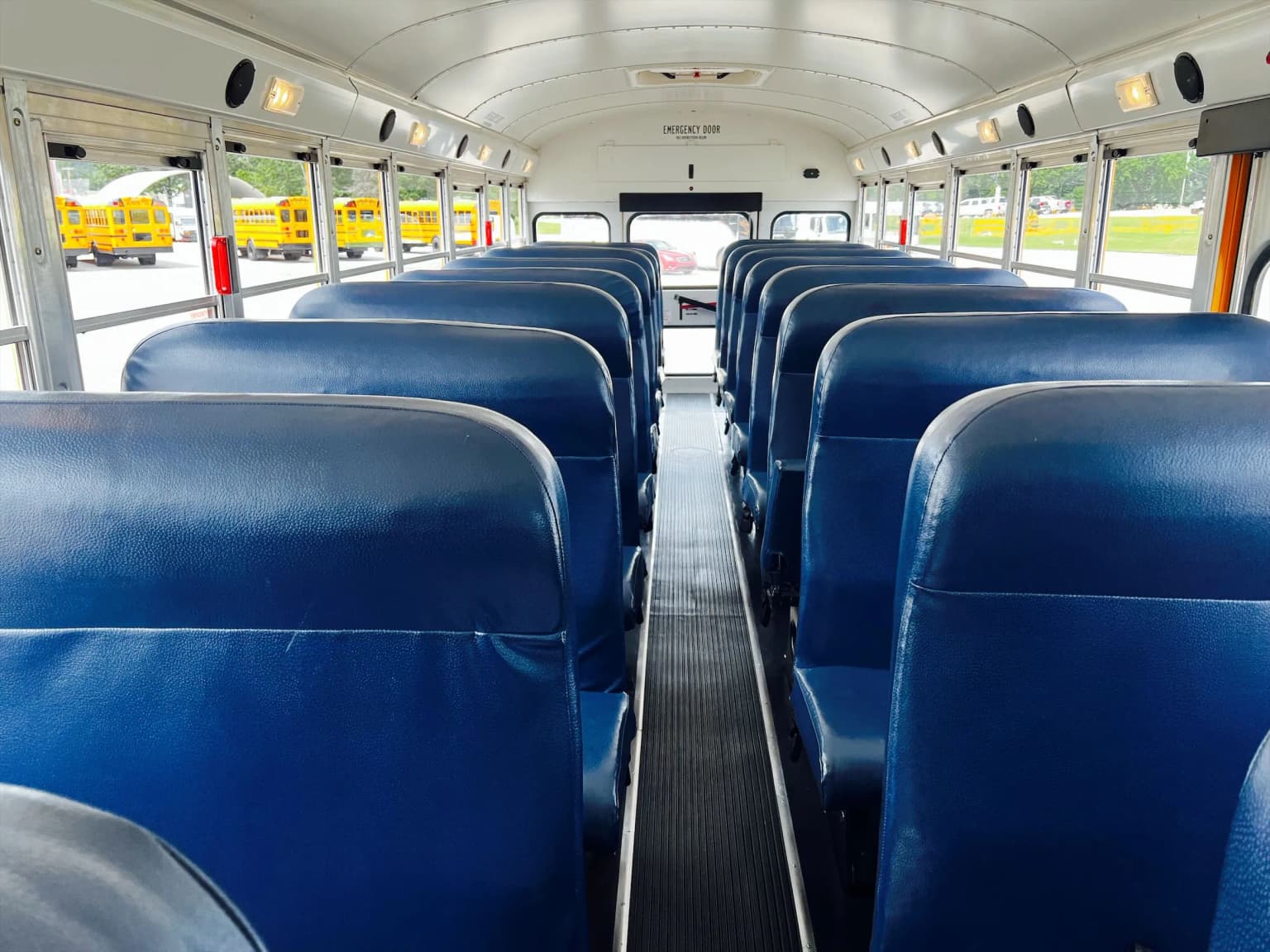 2019 Blue Bird Vision School Bus - Image 7