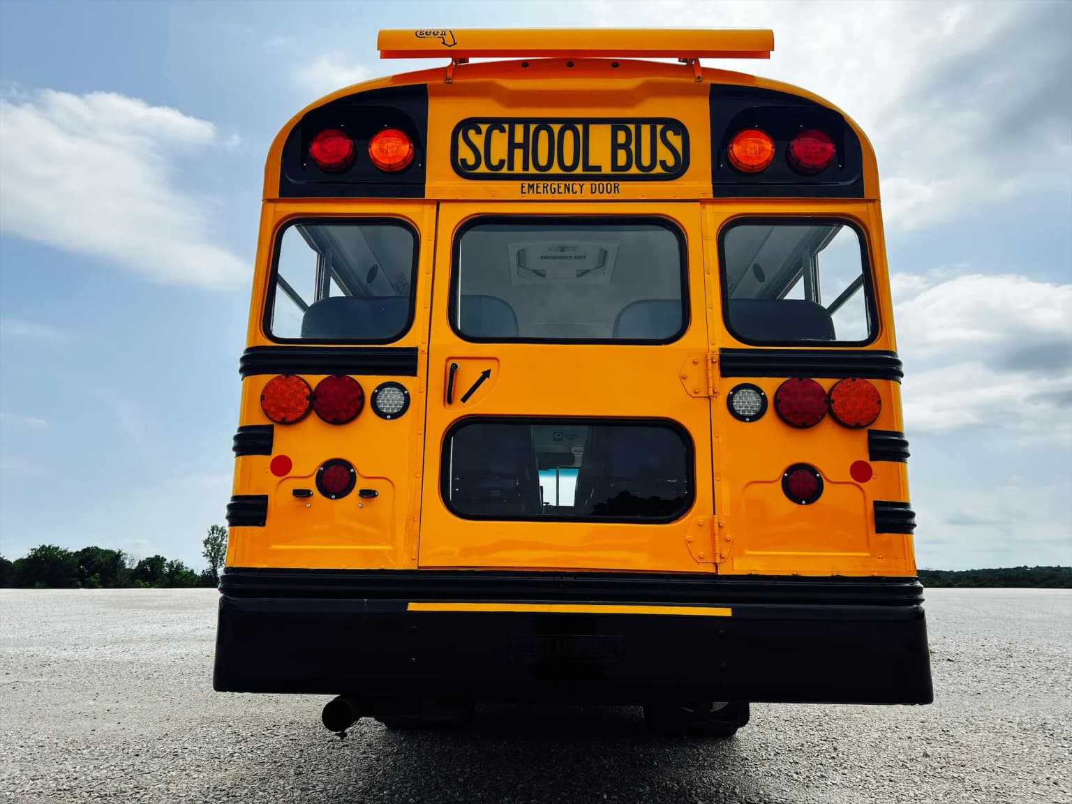 2019 Blue Bird Vision School Bus - Image 4