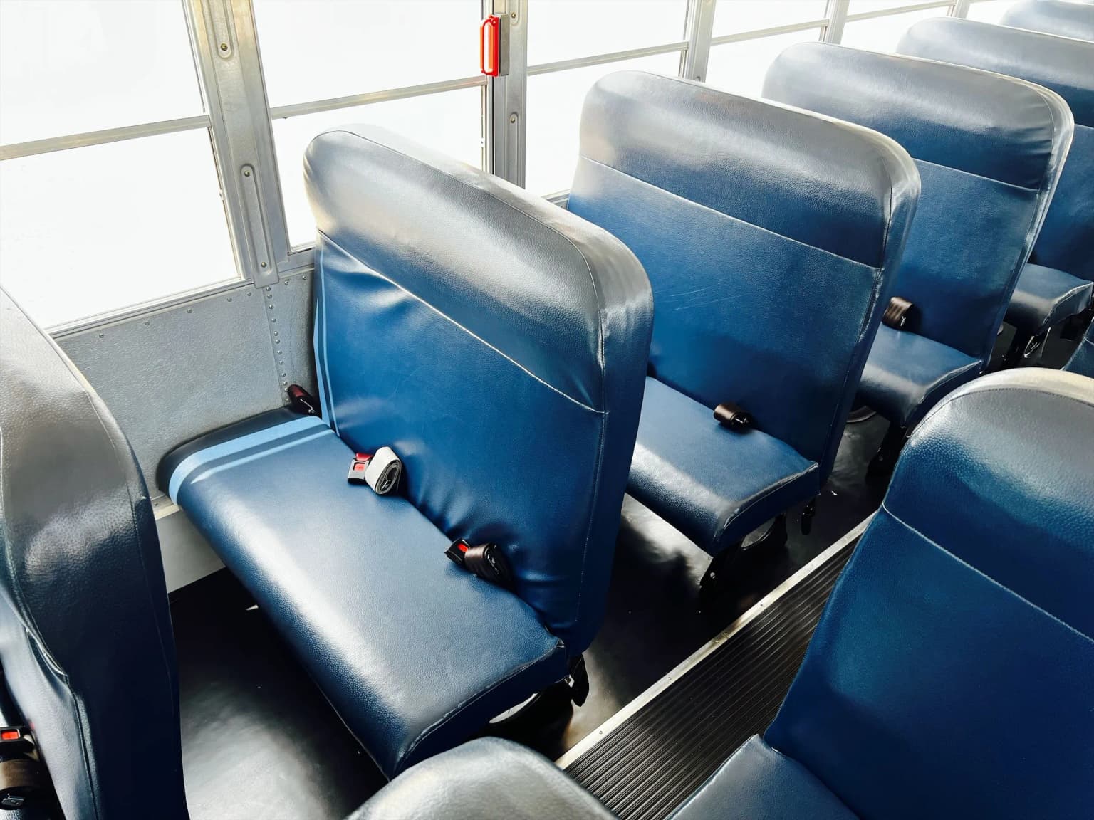 2019 Blue Bird Vision School Bus - Image 3