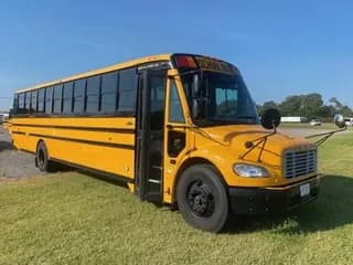 2018 Freightliner C2 bus