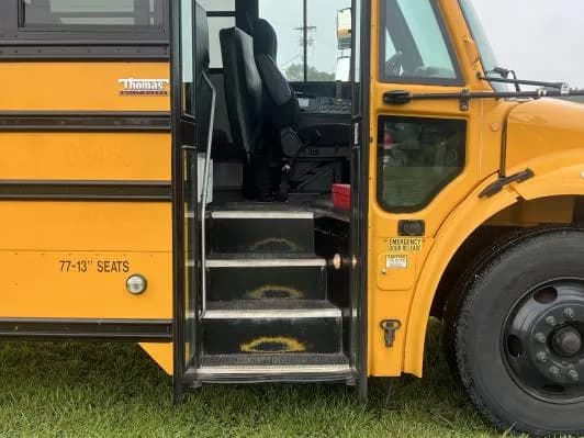 2018 Freightliner Thomas C2 School Bus - Image 5
