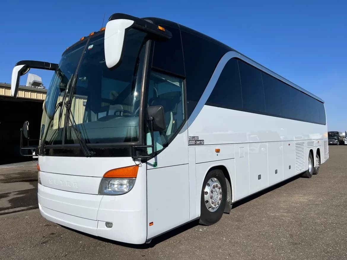 2010 Setra Coach Bus - Image 1