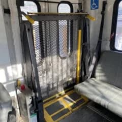 2009 Chevrolet 4500 Shuttle Bus - Image 3