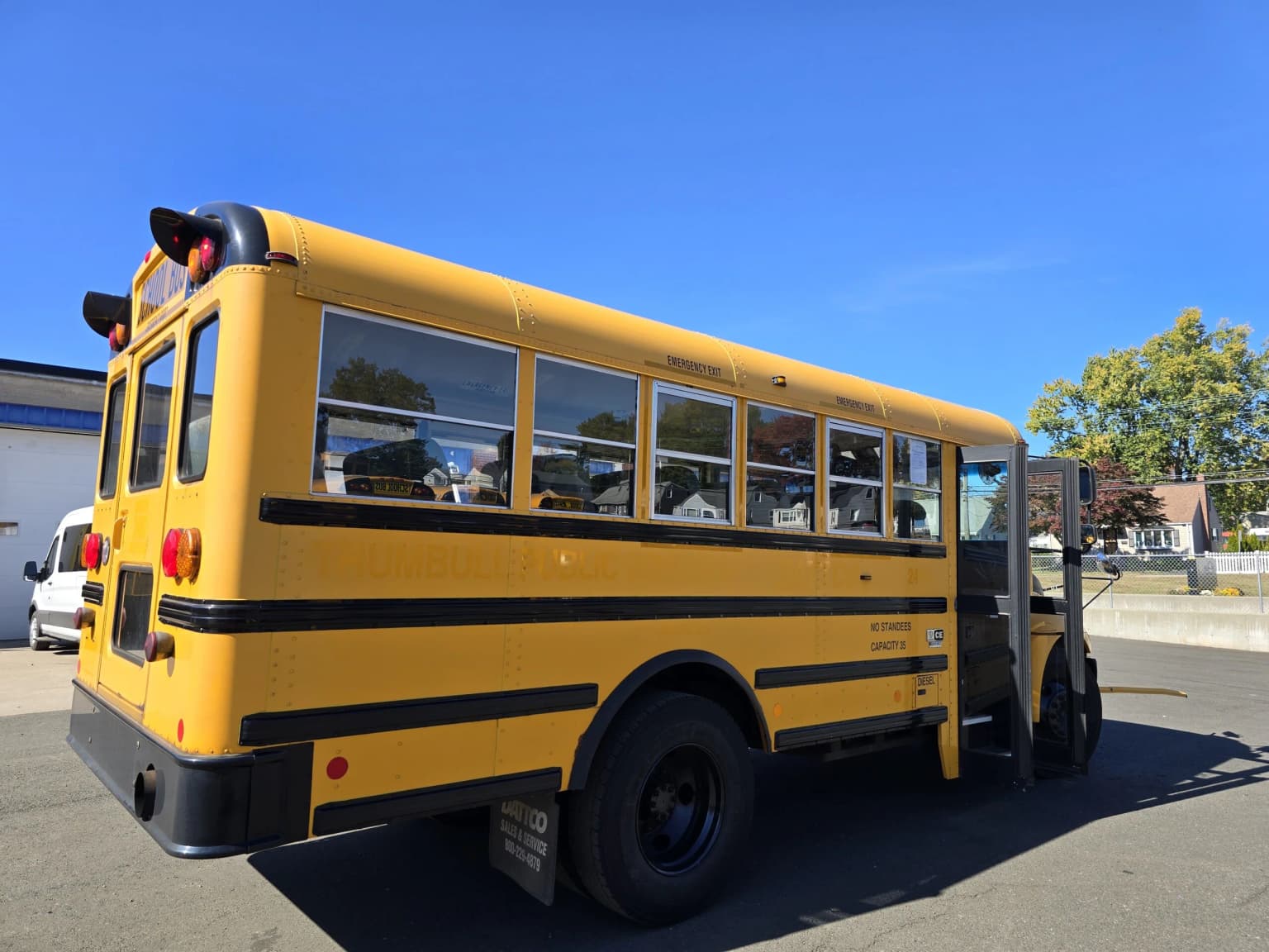 2014 International CE School Bus - Image 4
