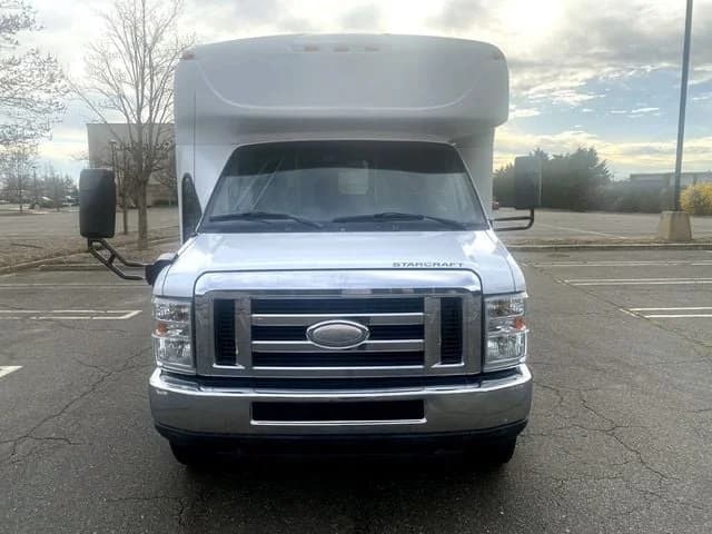 2014 Ford E350 Shuttle Bus - Image 9