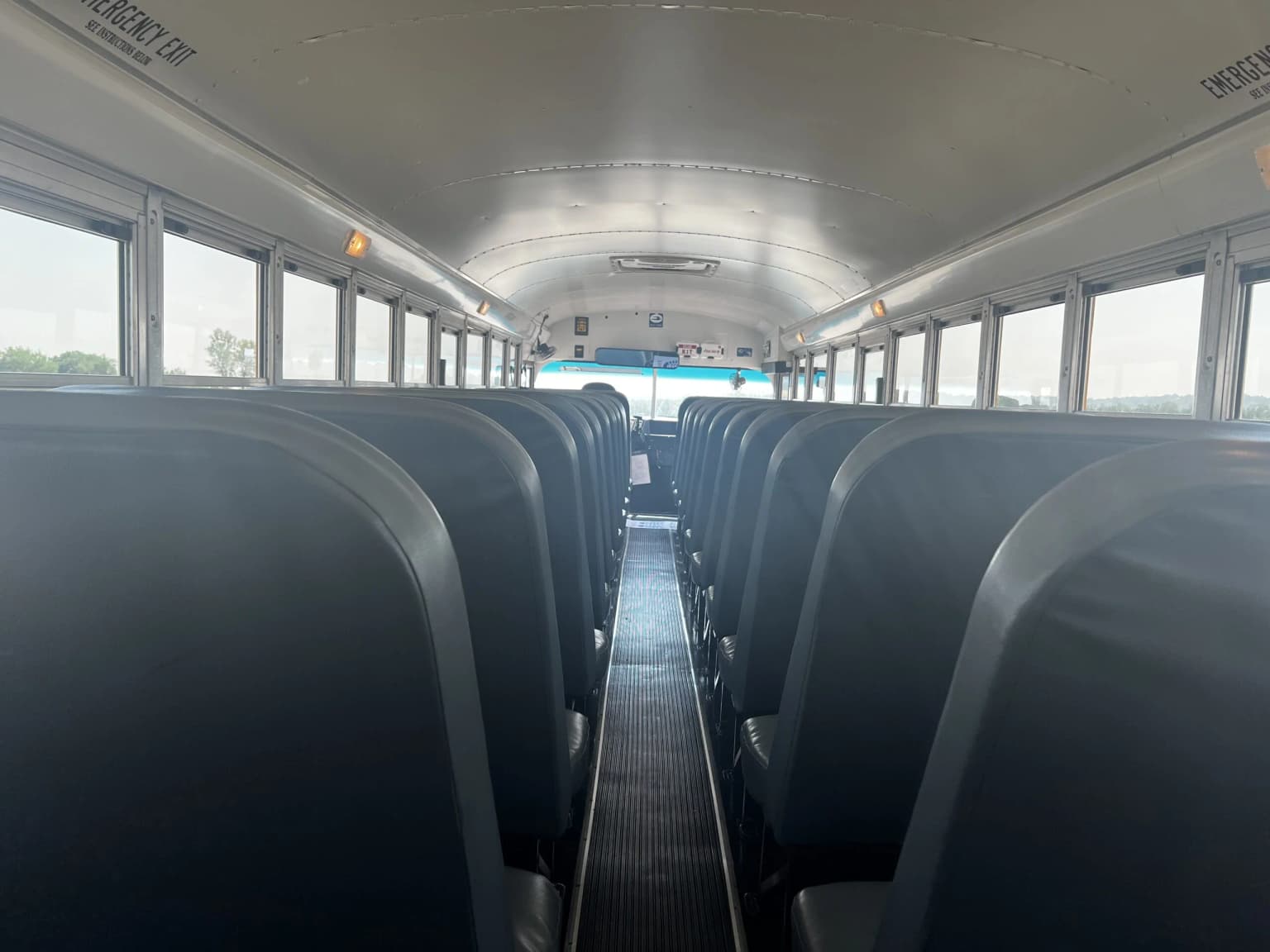 2016 Blue Bird Vision School Bus - Image 9