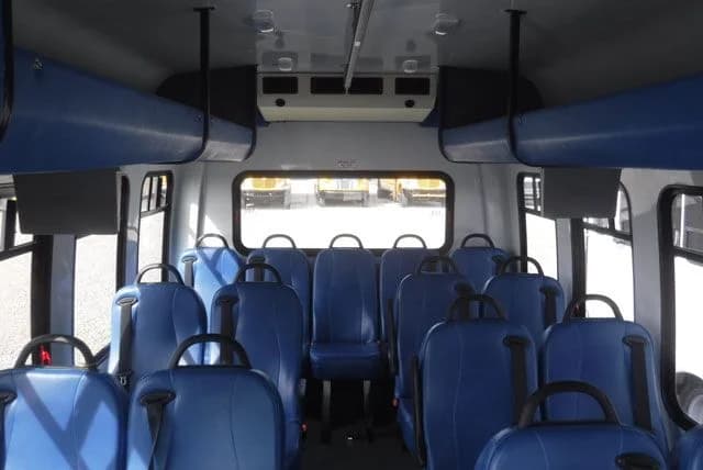 2011 Ford Startrans Shuttle Bus - Image 3
