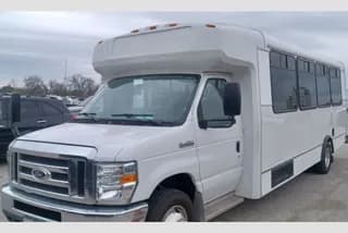 2016 Ford Champion bus