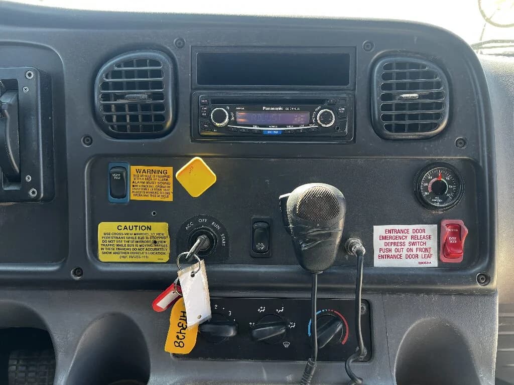2017 Thomas C2 School Bus - Image 6
