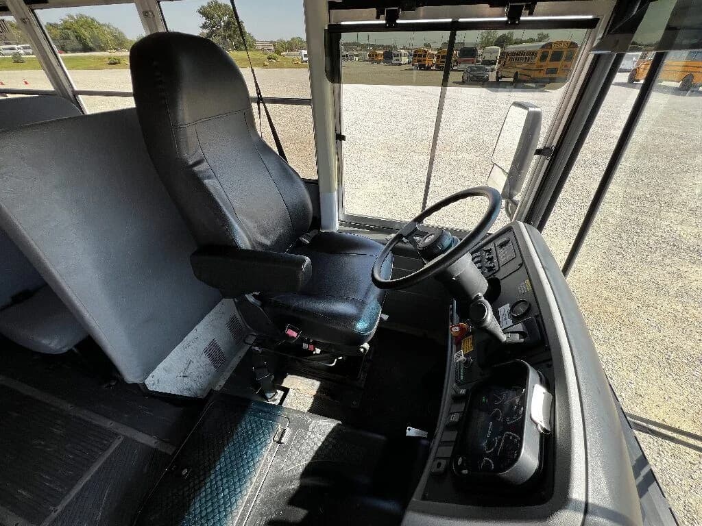 2013 Thomas MVP FE Activity Bus - Image 4