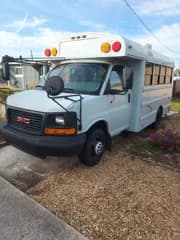 2006 Thomas Built Buses GMC 3500 bus