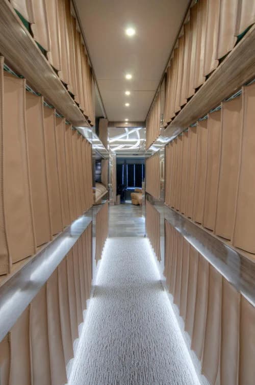 2018 Prevost X3-45 Entertainer Motorcoach - Image 18