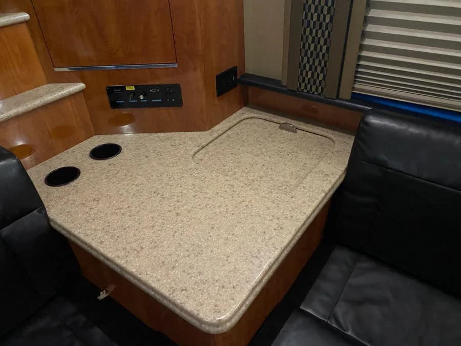 2011 Prevost XLII Motorcoach - Image 19