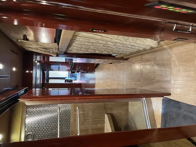 2006 Prevost XLII Motorhome - Image 44