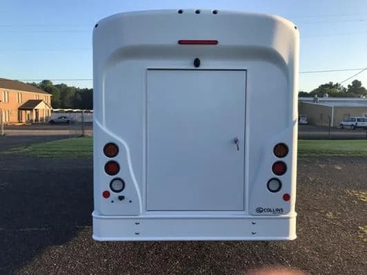 2019 Ford Collins Shuttle Bus - Image 3