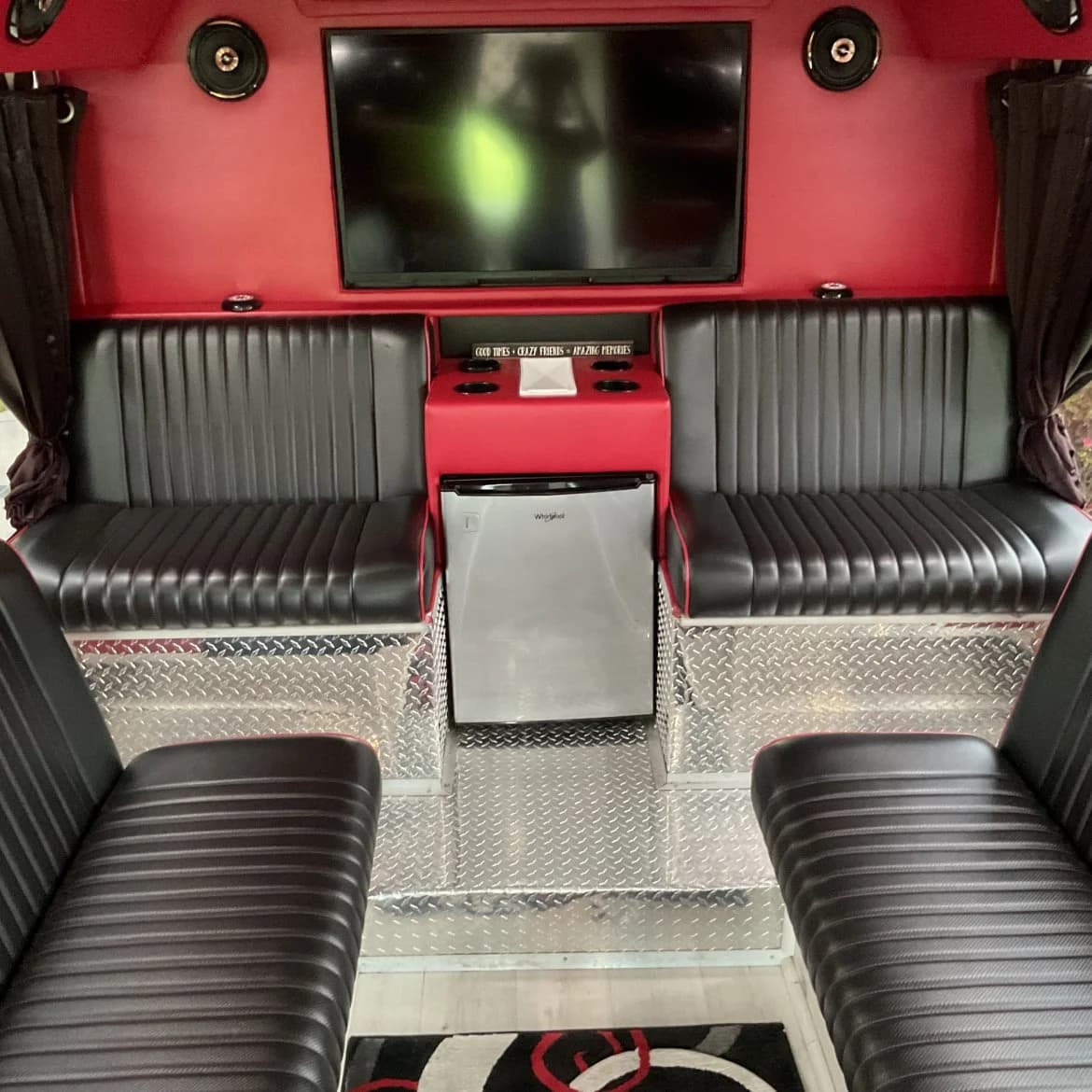 2007 Ford E450 Super Duty - Image 10