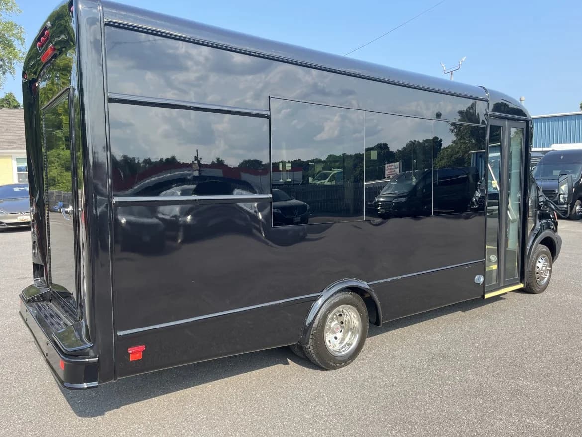 2017 Ford Transit Limo Bus - Image 3
