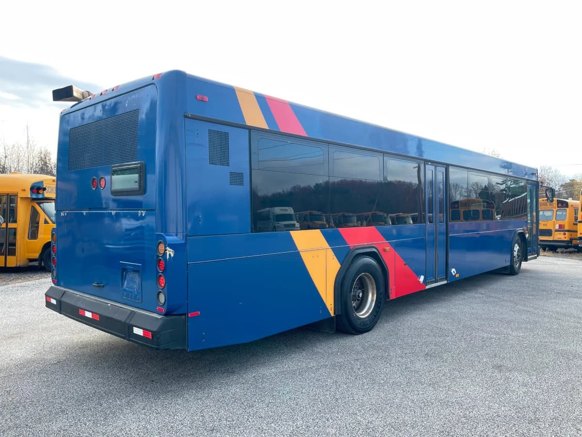 2010 Gillig Low Floor ADA Transit Bus - Image 7