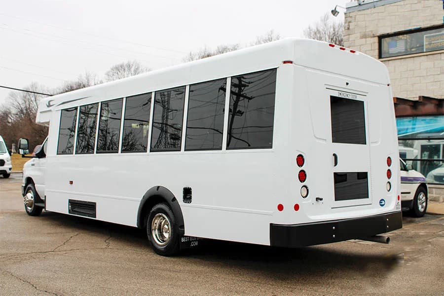 2024 Ford E450 Girardin Shuttle Bus - Image 4