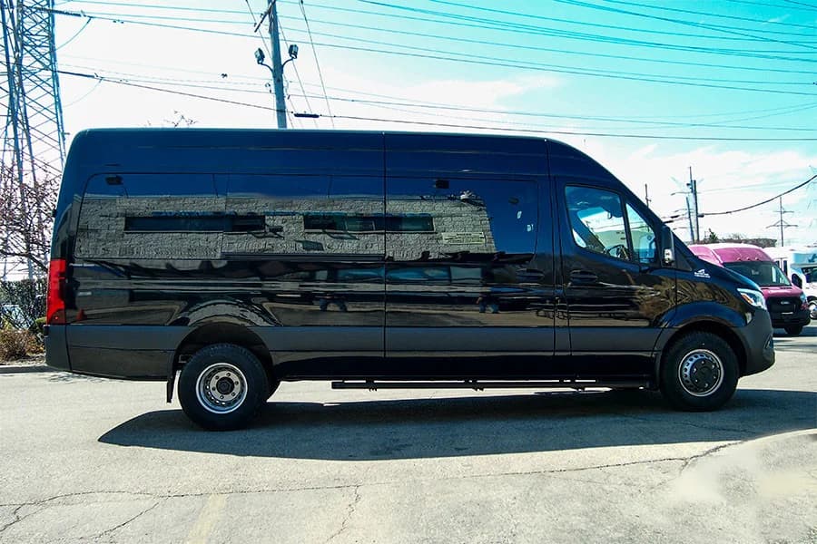 2022 Mercedes 3500 XD Passenger Van - Image 2